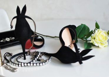 5 Fashion Accessories Every Woman Must Have