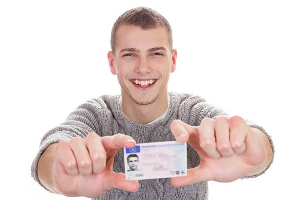 Choosing a fake ID